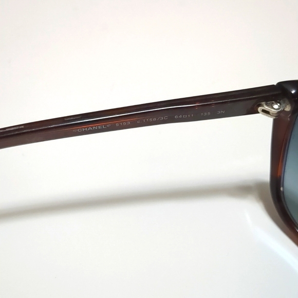 Chanel vintage sunglasses - Picture 4 of 7